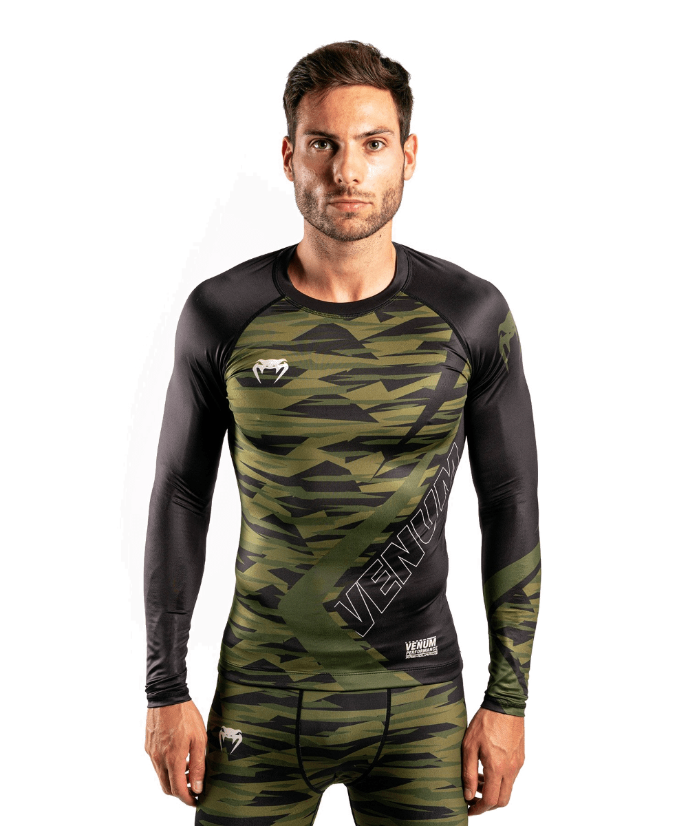 Venum Contender 5.0 Rashguard - Long Sleeve-0
