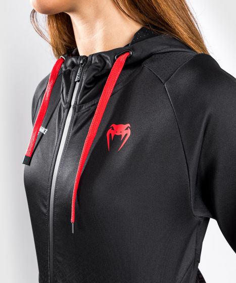 UFC Venum Performance Institute Women's Hoodie-48180