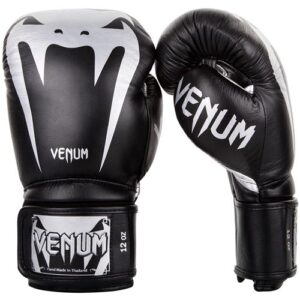 Venum Giant 3.0 Boxing Gloves